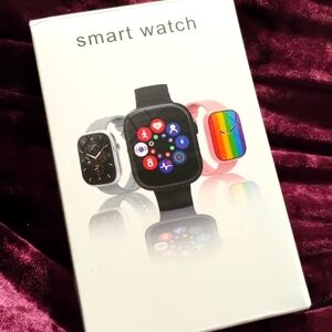 NIB Smart Watch w/ Large Touchscteen Gir Iarger Fingers.